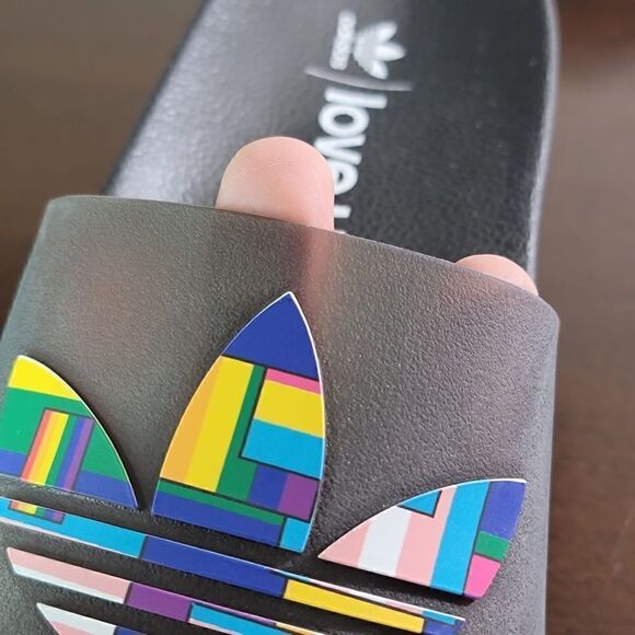 Adidas Original Adilette Limited Edition Love Unites Black Translucent Unisex - Picture 8 of 12